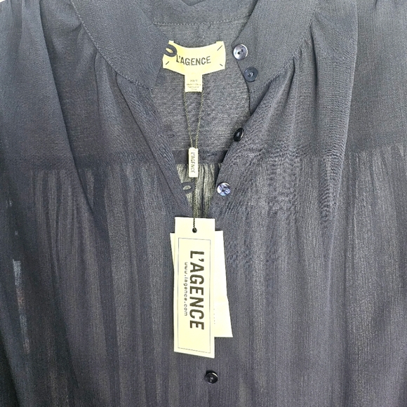 🎁HOLIDAY SPECIAL🎁NWT. L'AGENCE Marion Sheer Ruffle Blouse In Midnight - Picture 8 of 16